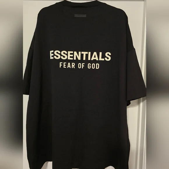 Fear of God Essentials Black Tee - Picture 1 of 7